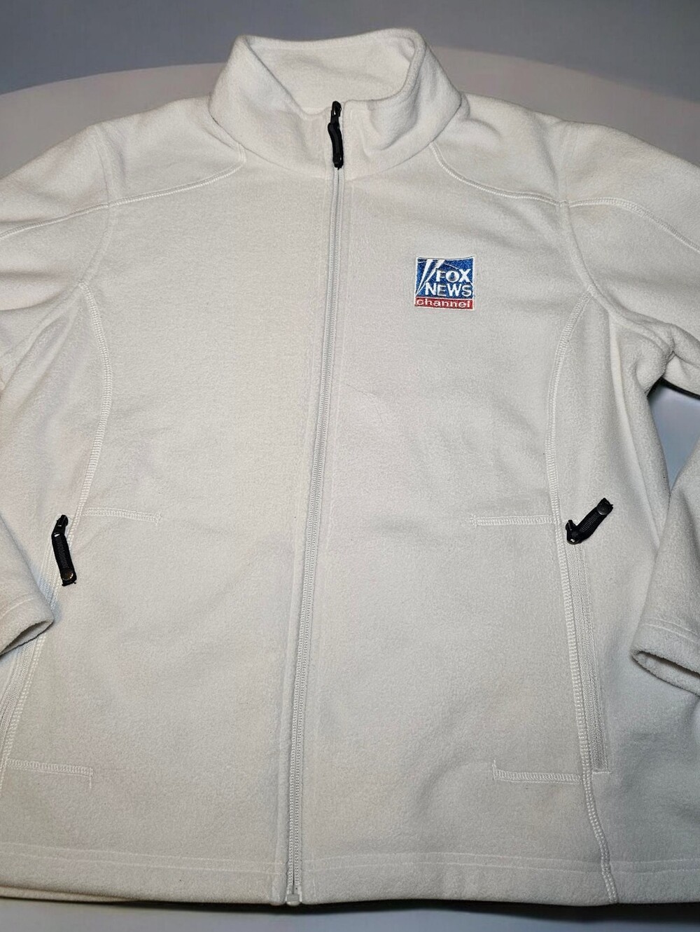 Fox News Women's White Full Zip Fleece Jacket XL Pockets Embroidered Logo Flag